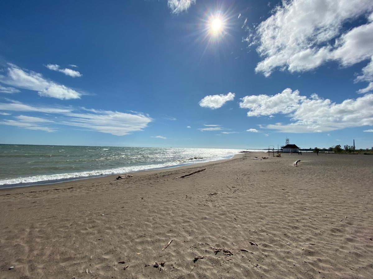 Superb Beach Home:Heated Pool-Hot Tub Open 365Days Toronto Exterior foto